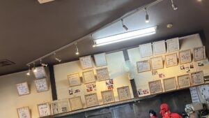 五代目麺や蝦夷内観